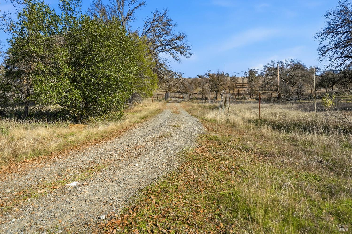 Detail Gallery Image 47 of 68 For 1633 New Long Valley Rd, Clearlake Oaks,  CA 95423 - 3 Beds | 2 Baths