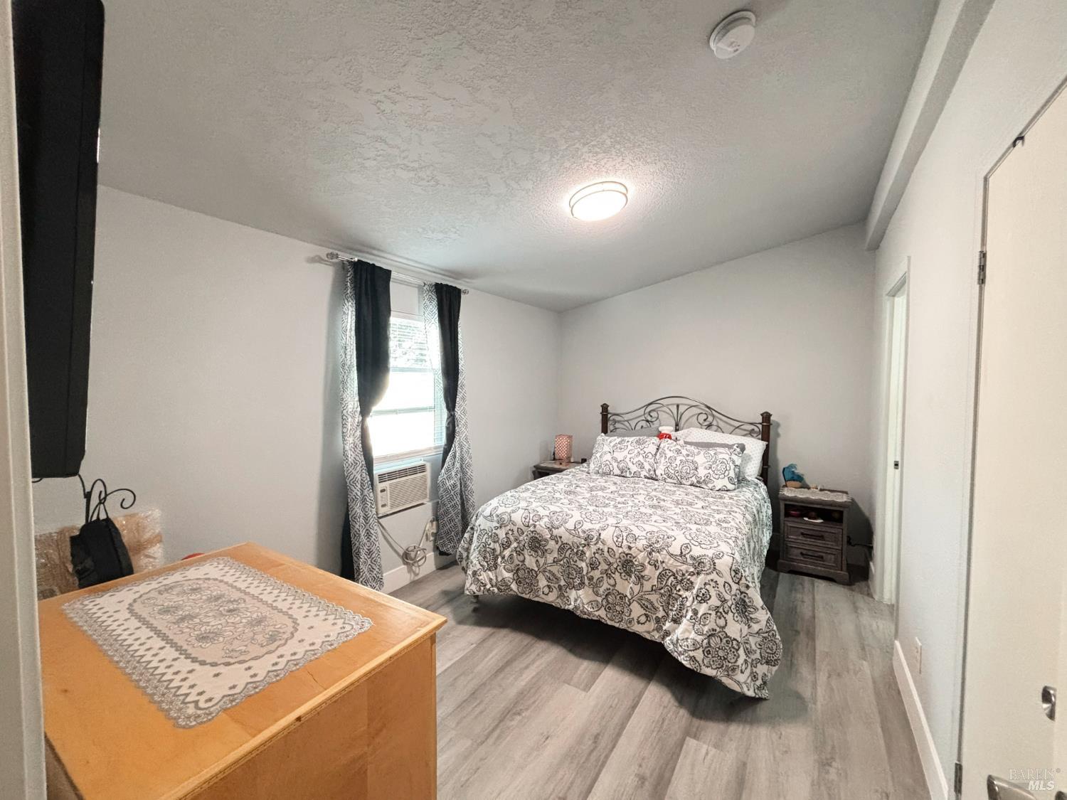 Detail Gallery Image 8 of 18 For 3309 S Santa Rosa Ave 16, Santa Rosa,  CA 95407 - 3 Beds | 2 Baths