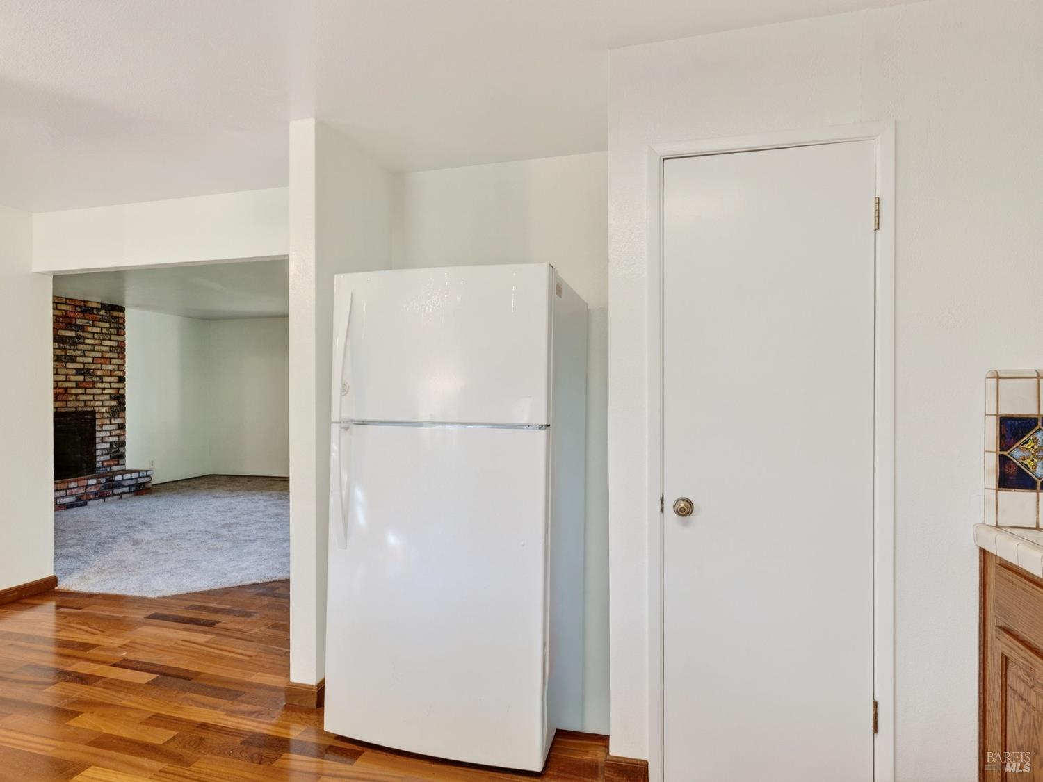 Detail Gallery Image 9 of 41 For 1010 Easum Dr, Napa,  CA 94558 - 3 Beds | 2 Baths