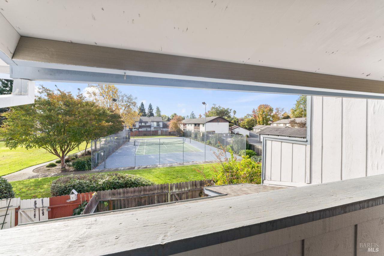 Detail Gallery Image 21 of 37 For 11 Creekwood Cir, Rohnert Park,  CA 94928 - 3 Beds | 2 Baths