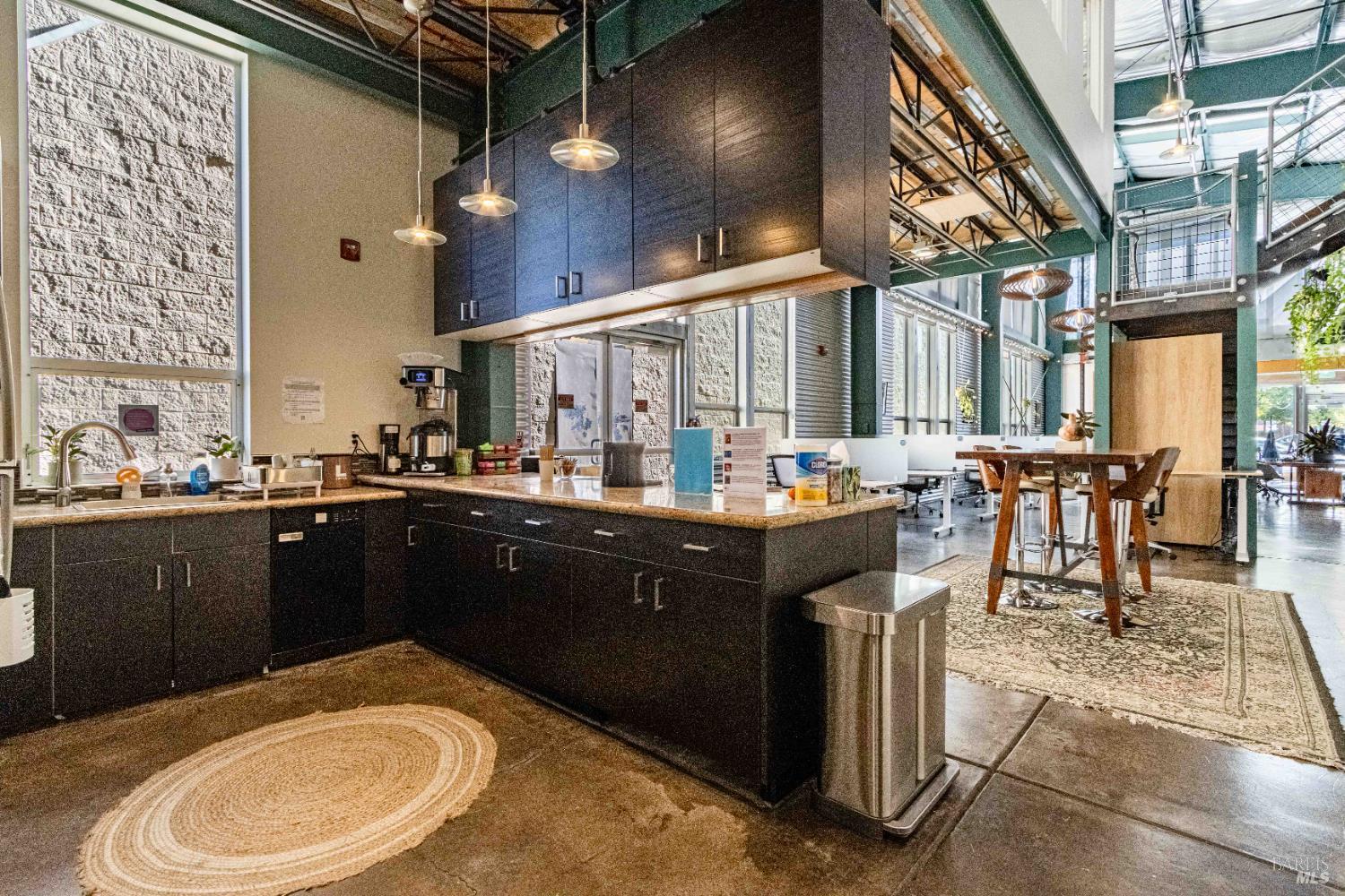 Detail Gallery Image 11 of 31 For 6940 Burnett St, Sebastopol,  CA 95472 - – Beds | – Baths