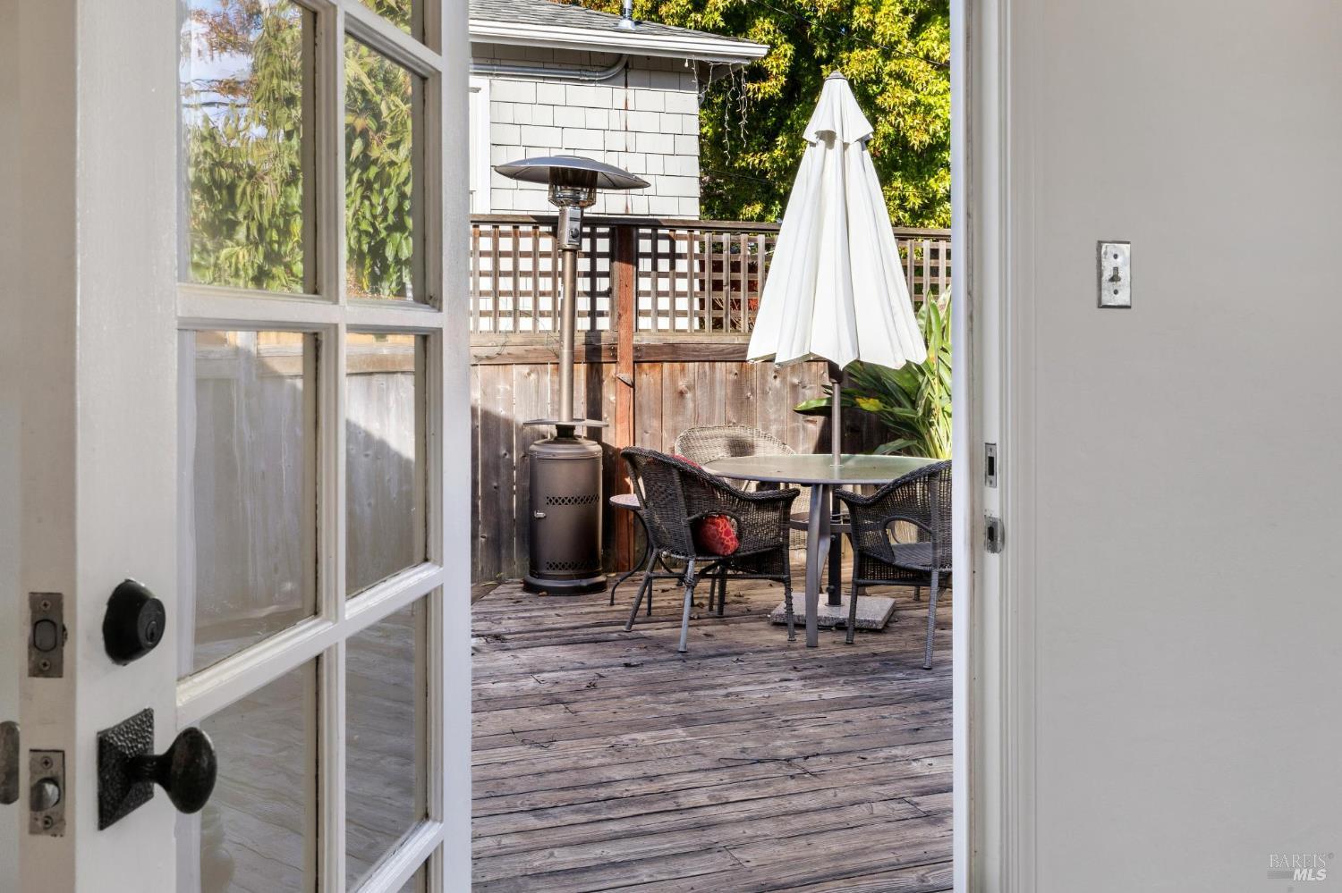 Detail Gallery Image 24 of 50 For 290 Sycamore Ave, Mill Valley,  CA 94941 - 4 Beds | 2 Baths