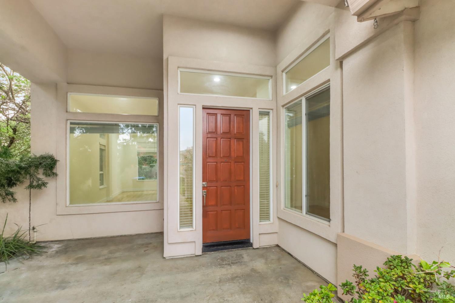 Detail Gallery Image 4 of 66 For 3650 Fullerton Ct, Fairfield,  CA 94533 - 4 Beds | 2/1 Baths