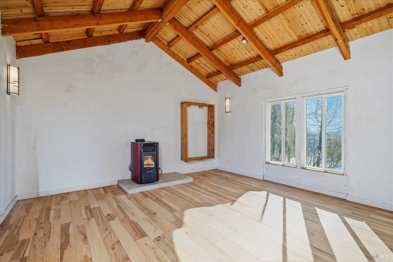 Detail Gallery Image 10 of 22 For 11651 Cerrito Dr, Clearlake Oaks,  CA 95423 - 1 Beds | 1 Baths