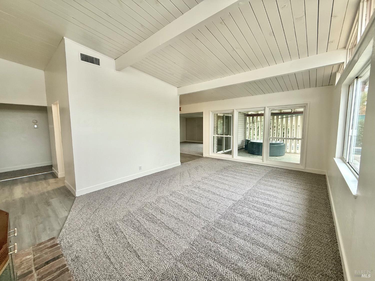 Detail Gallery Image 2 of 24 For 240 S 7th St, Dixon,  CA 95620 - 3 Beds | 2 Baths