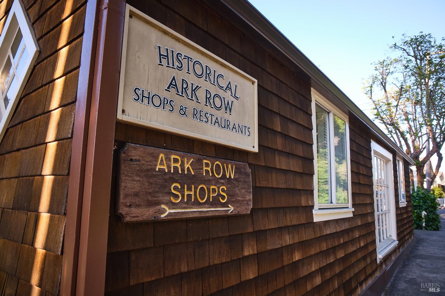 Detail Gallery Image 74 of 75 For 125 Belvedere Ave, Belvedere,  CA 94920 - 5 Beds | 5/5 Baths