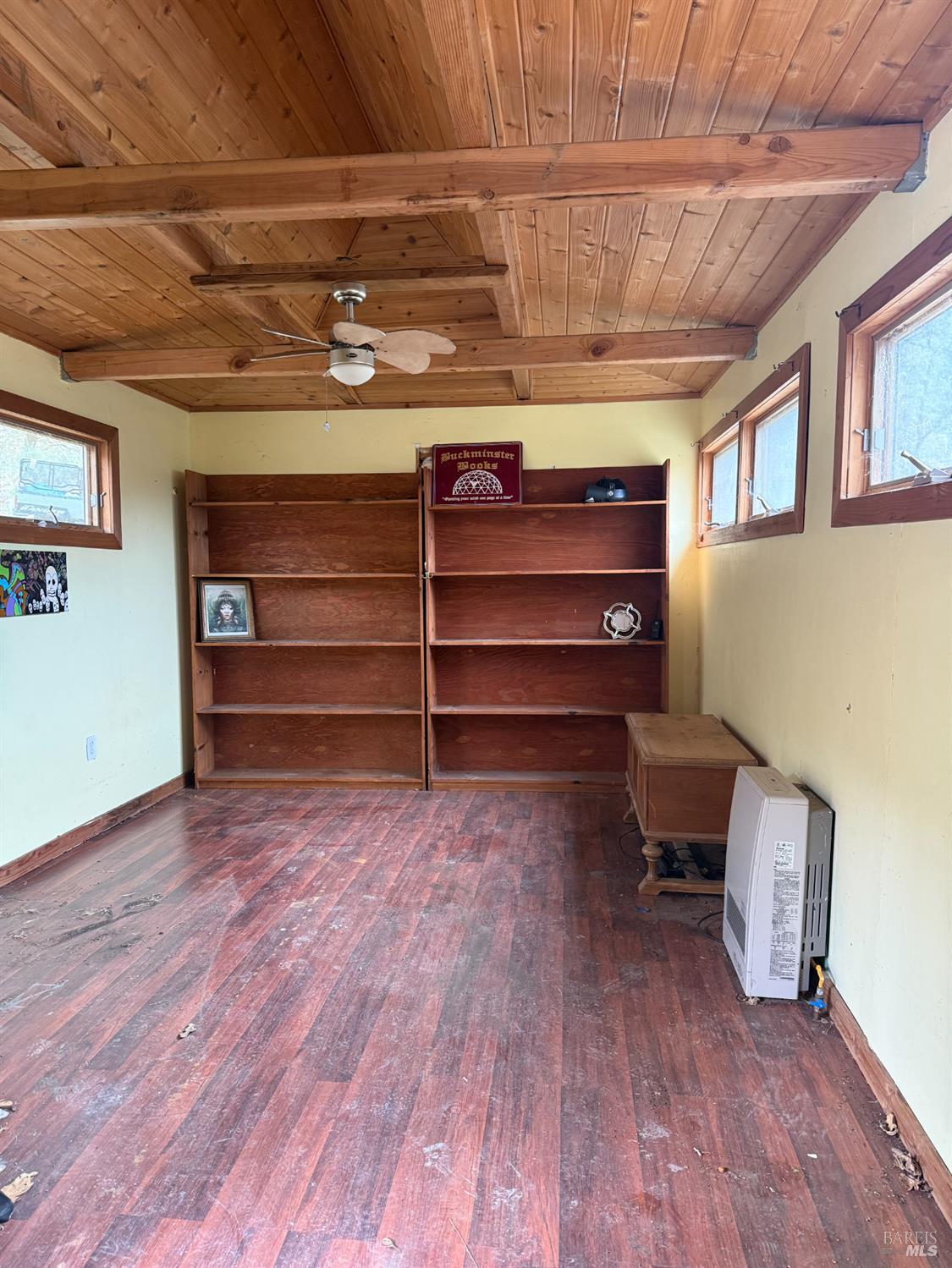 Detail Gallery Image 8 of 42 For 6565 Spyrock Rd, Laytonville,  CA 95454 - 2 Beds | 1 Baths