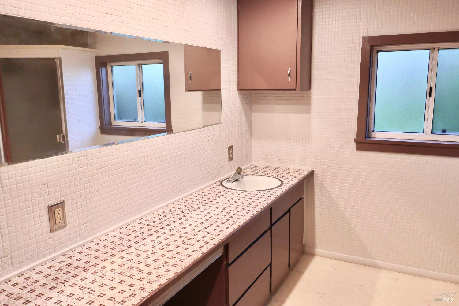 Detail Gallery Image 22 of 29 For 137 Olsen Ln, Fort Bragg,  CA 95437 - 2 Beds | 1 Baths