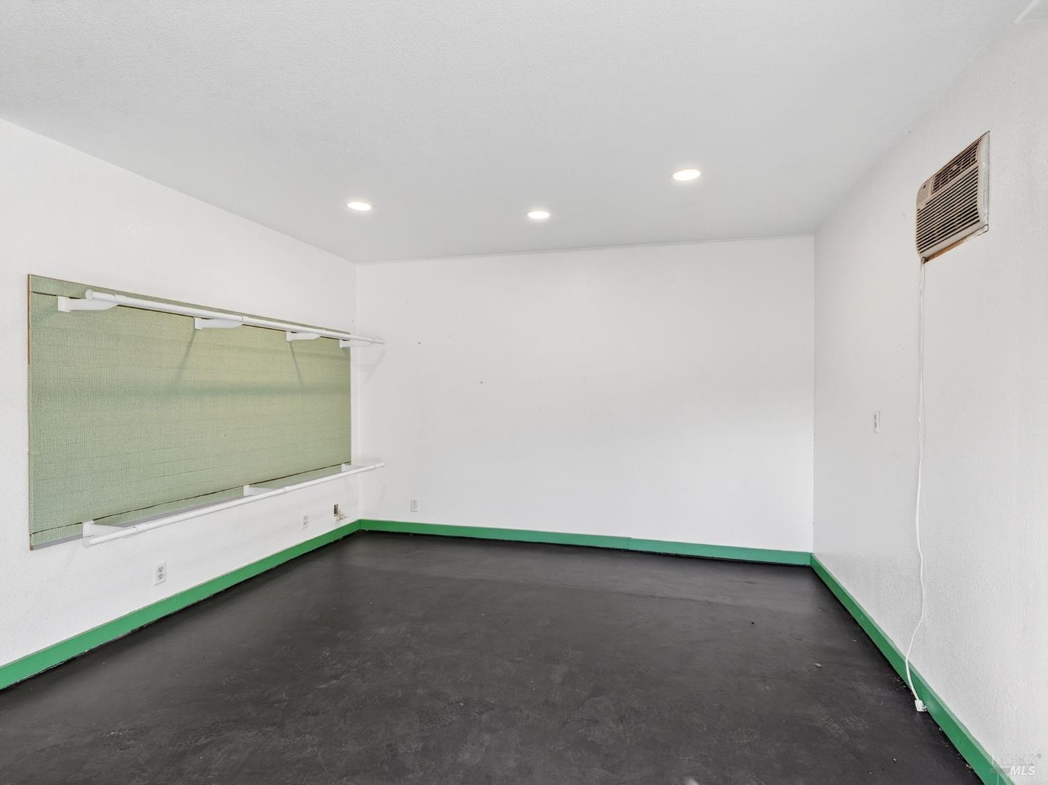 Detail Gallery Image 28 of 41 For 1810 Ca-128 Hwy, Navarro,  CA 95463 - – Beds | – Baths