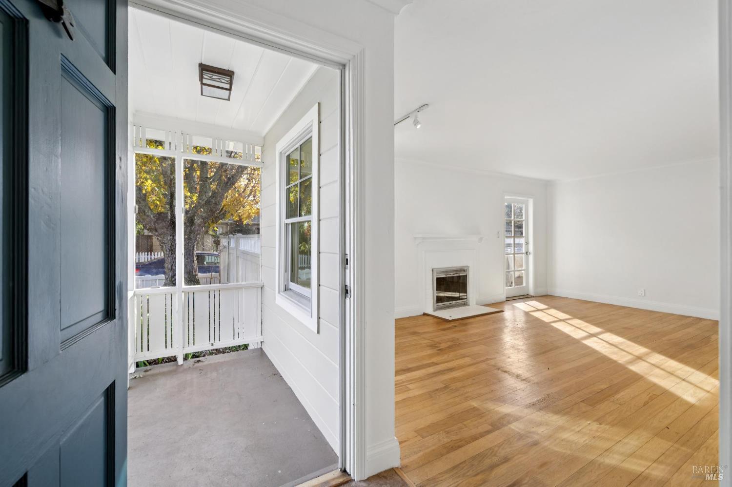 Detail Gallery Image 8 of 50 For 290 Sycamore Ave, Mill Valley,  CA 94941 - 4 Beds | 2 Baths