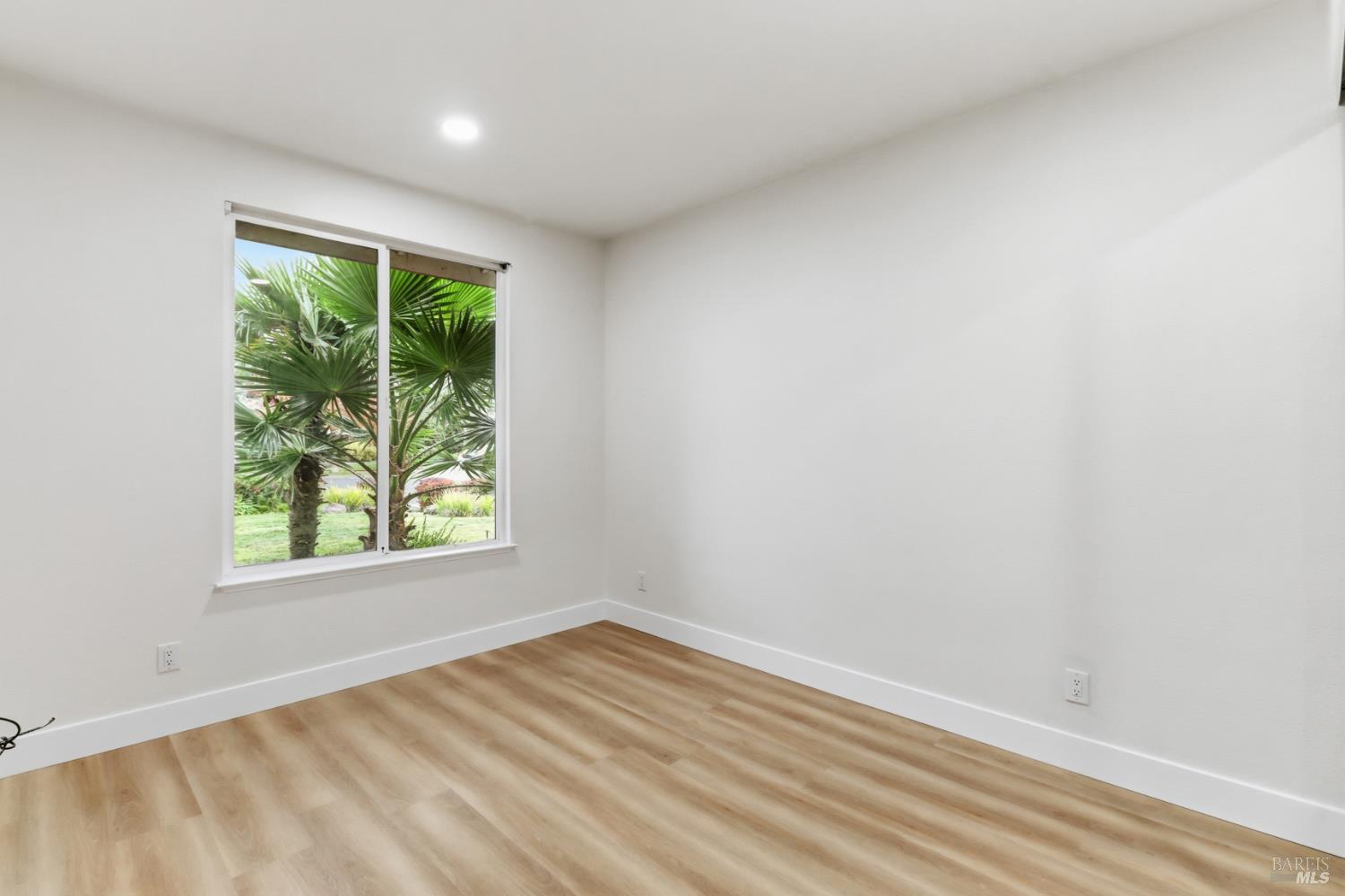 Detail Gallery Image 38 of 66 For 3650 Fullerton Ct, Fairfield,  CA 94533 - 4 Beds | 2/1 Baths