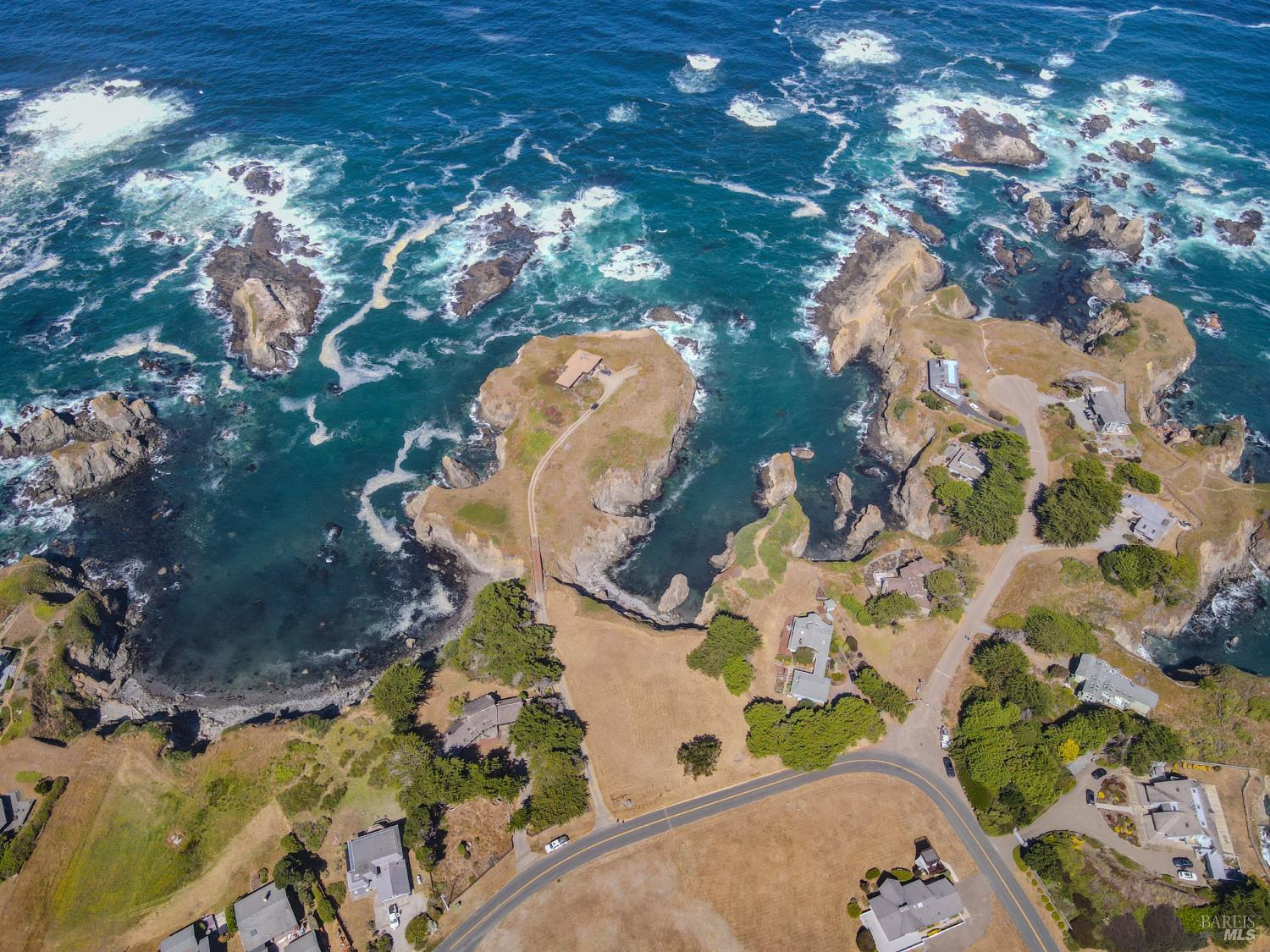 Detail Gallery Image 11 of 16 For 45551 S Caspar Dr, Mendocino,  CA 95460 - – Beds | – Baths