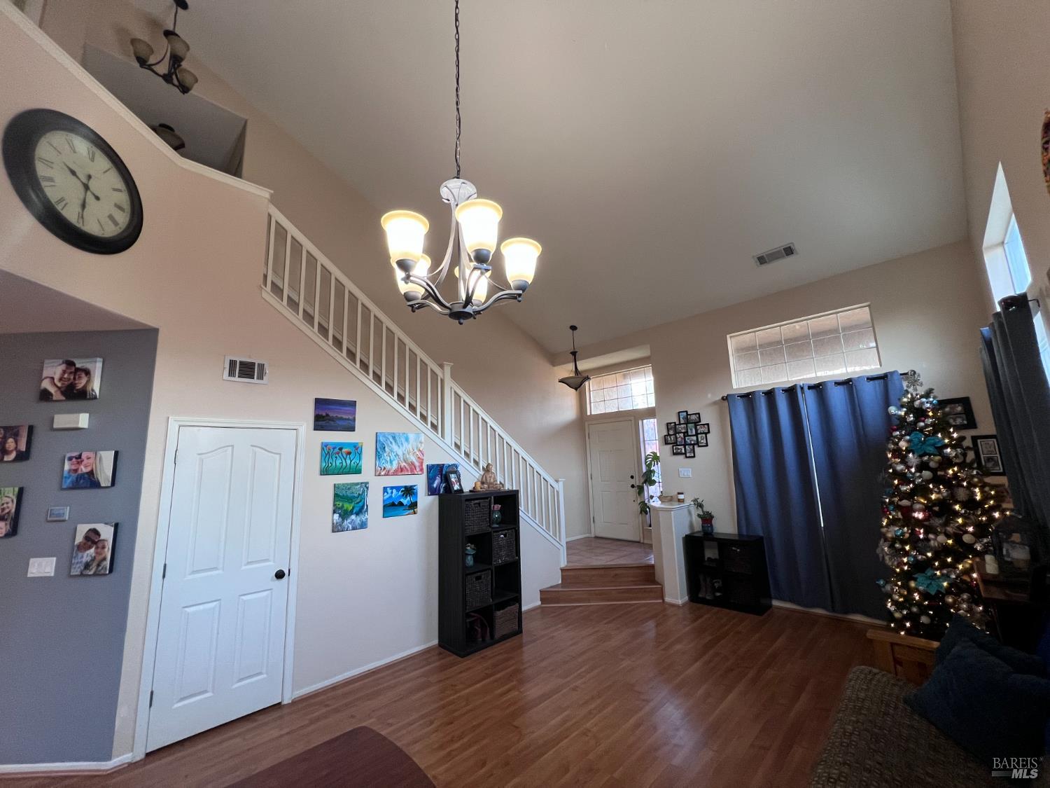 Detail Gallery Image 26 of 33 For 755 Wiegand Way, Dixon,  CA 95620 - 4 Beds | 3 Baths