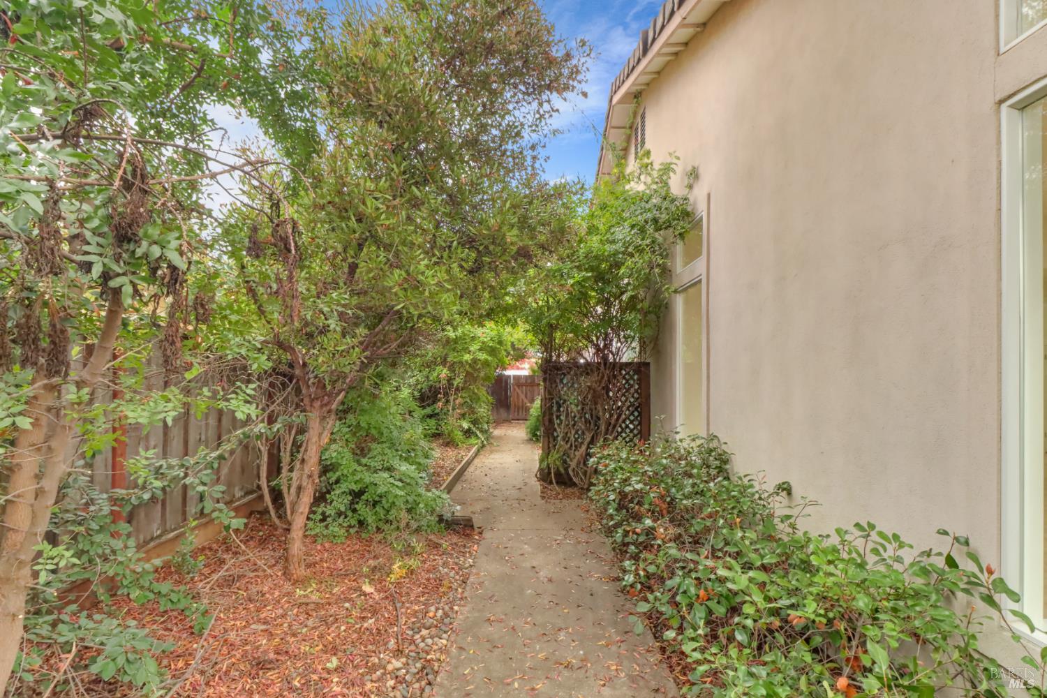 Detail Gallery Image 50 of 66 For 3650 Fullerton Ct, Fairfield,  CA 94533 - 4 Beds | 2/1 Baths