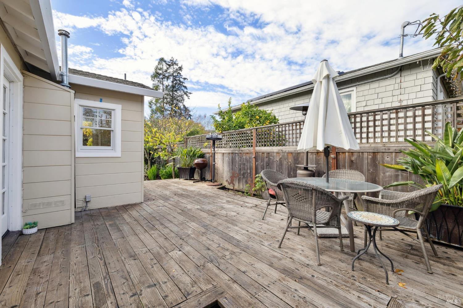 Detail Gallery Image 27 of 50 For 290 Sycamore Ave, Mill Valley,  CA 94941 - 4 Beds | 2 Baths