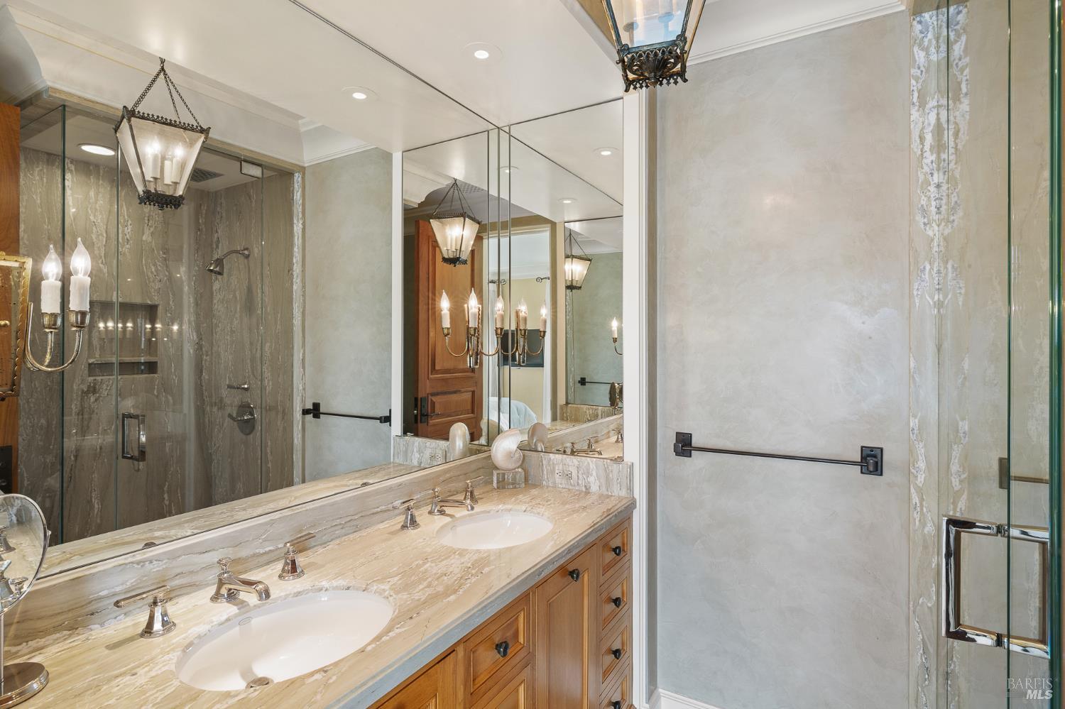 Detail Gallery Image 41 of 75 For 125 Belvedere Ave, Belvedere,  CA 94920 - 5 Beds | 5/5 Baths