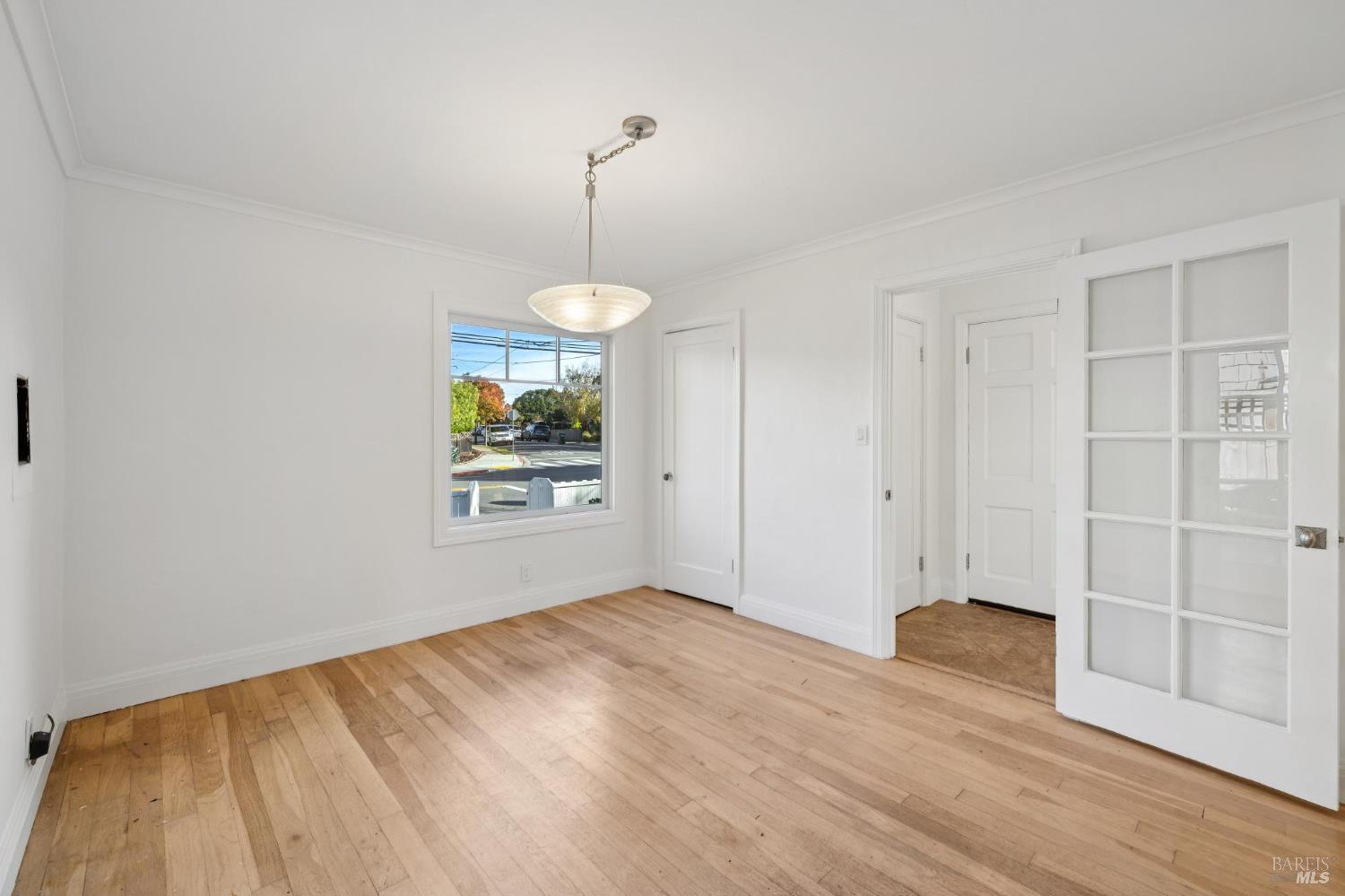 Detail Gallery Image 22 of 50 For 290 Sycamore Ave, Mill Valley,  CA 94941 - 4 Beds | 2 Baths