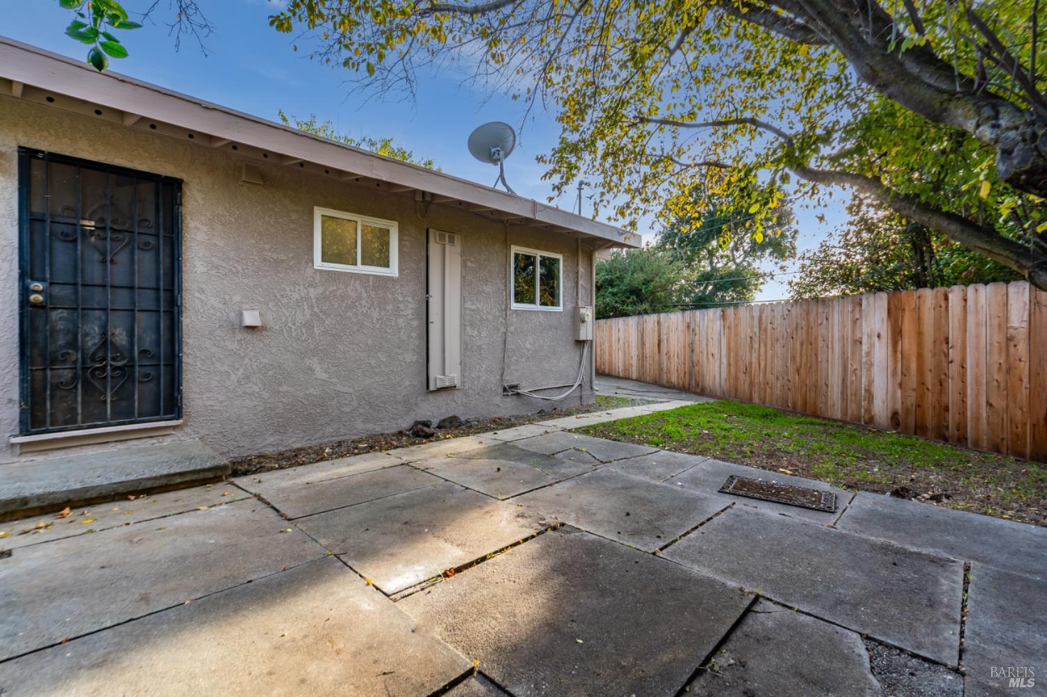 Detail Gallery Image 22 of 34 For 103 Sandalwood Ct, Vallejo,  CA 94591 - 3 Beds | 1 Baths