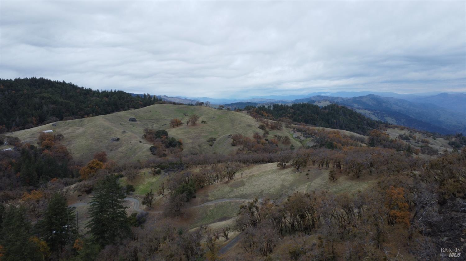 Detail Gallery Image 22 of 42 For 6565 Spyrock Rd, Laytonville,  CA 95454 - 2 Beds | 1 Baths