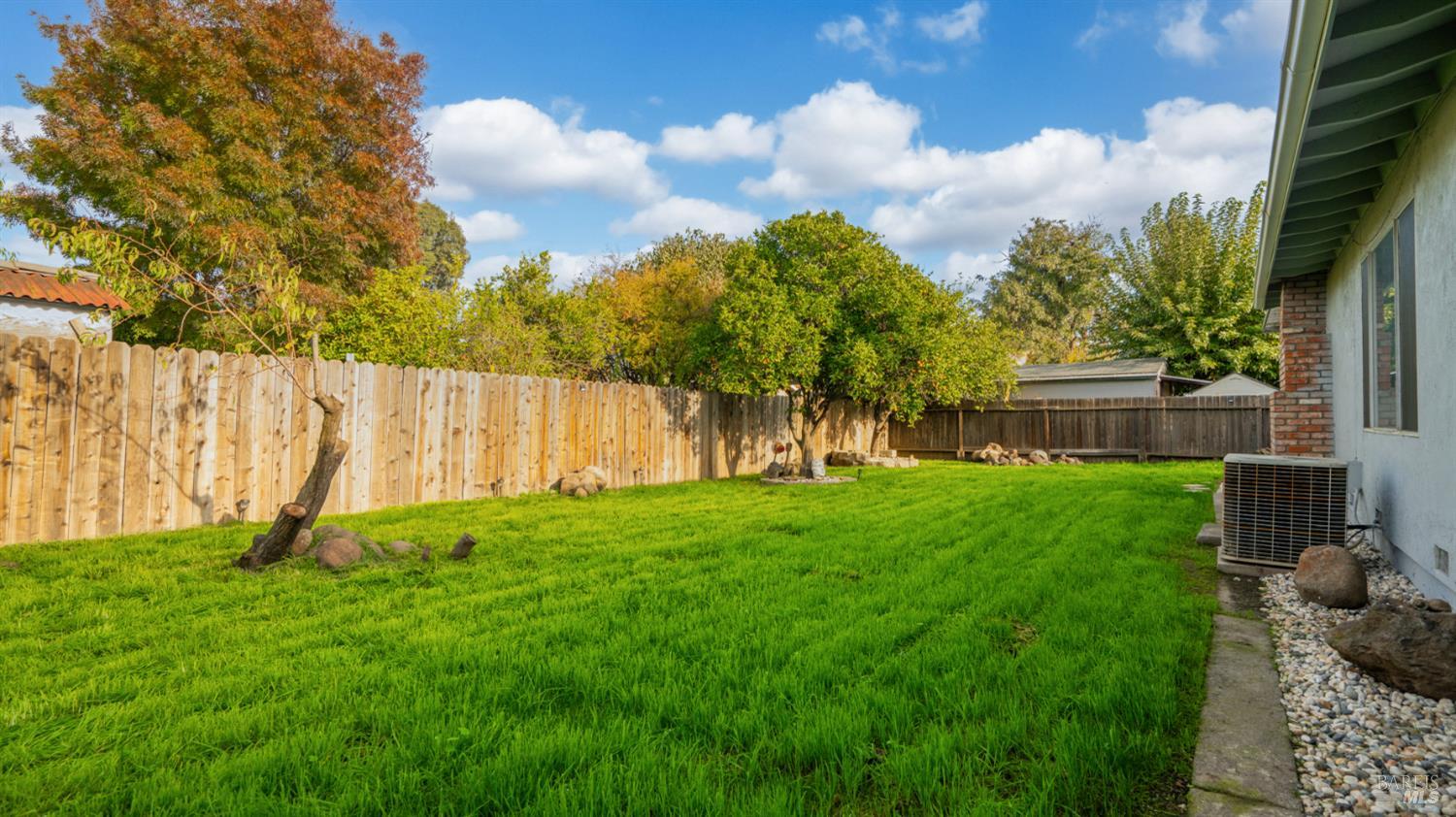 Detail Gallery Image 34 of 37 For 420 Mckenzie Dr, Dixon,  CA 95620 - 3 Beds | 2 Baths