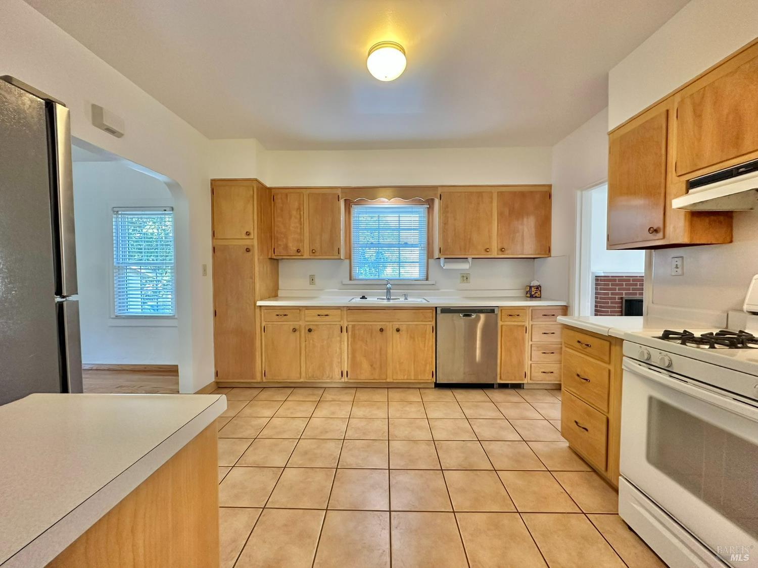 Detail Gallery Image 34 of 66 For 639 E 5th St, Benicia,  CA 94510 - – Beds | – Baths