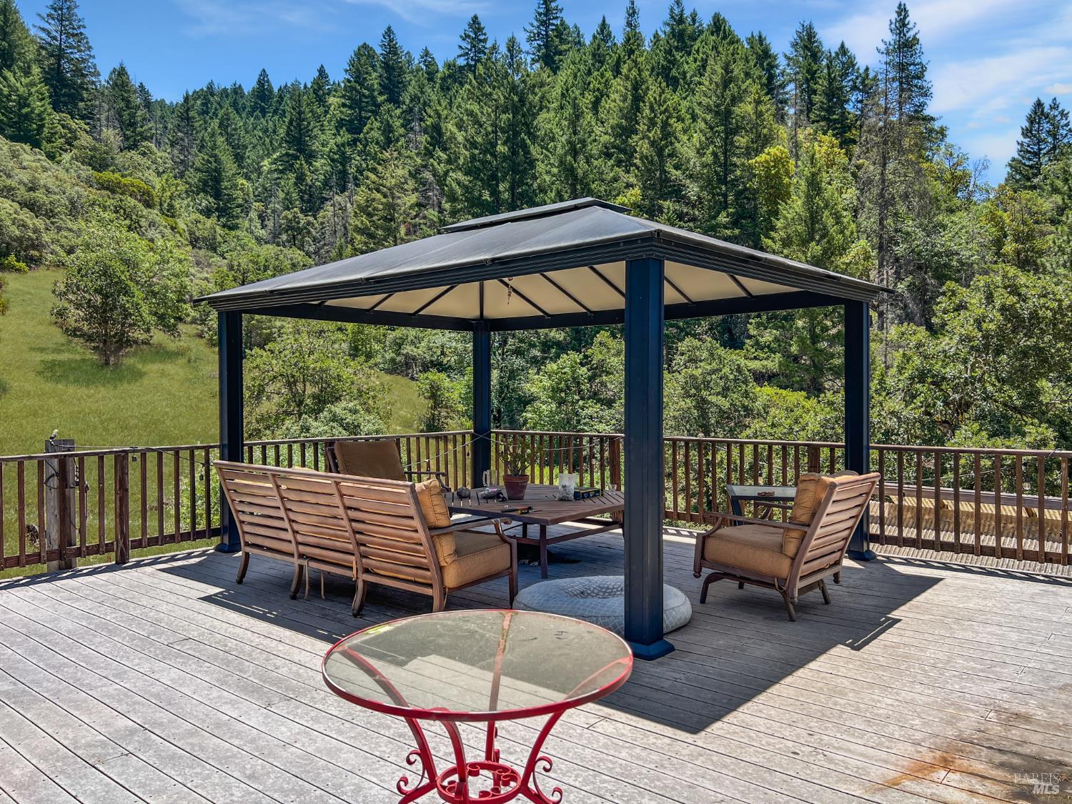 Detail Gallery Image 10 of 12 For 8800 Cave Creek Rd, Redwood Valley,  CA 95470 - 2 Beds | 2 Baths