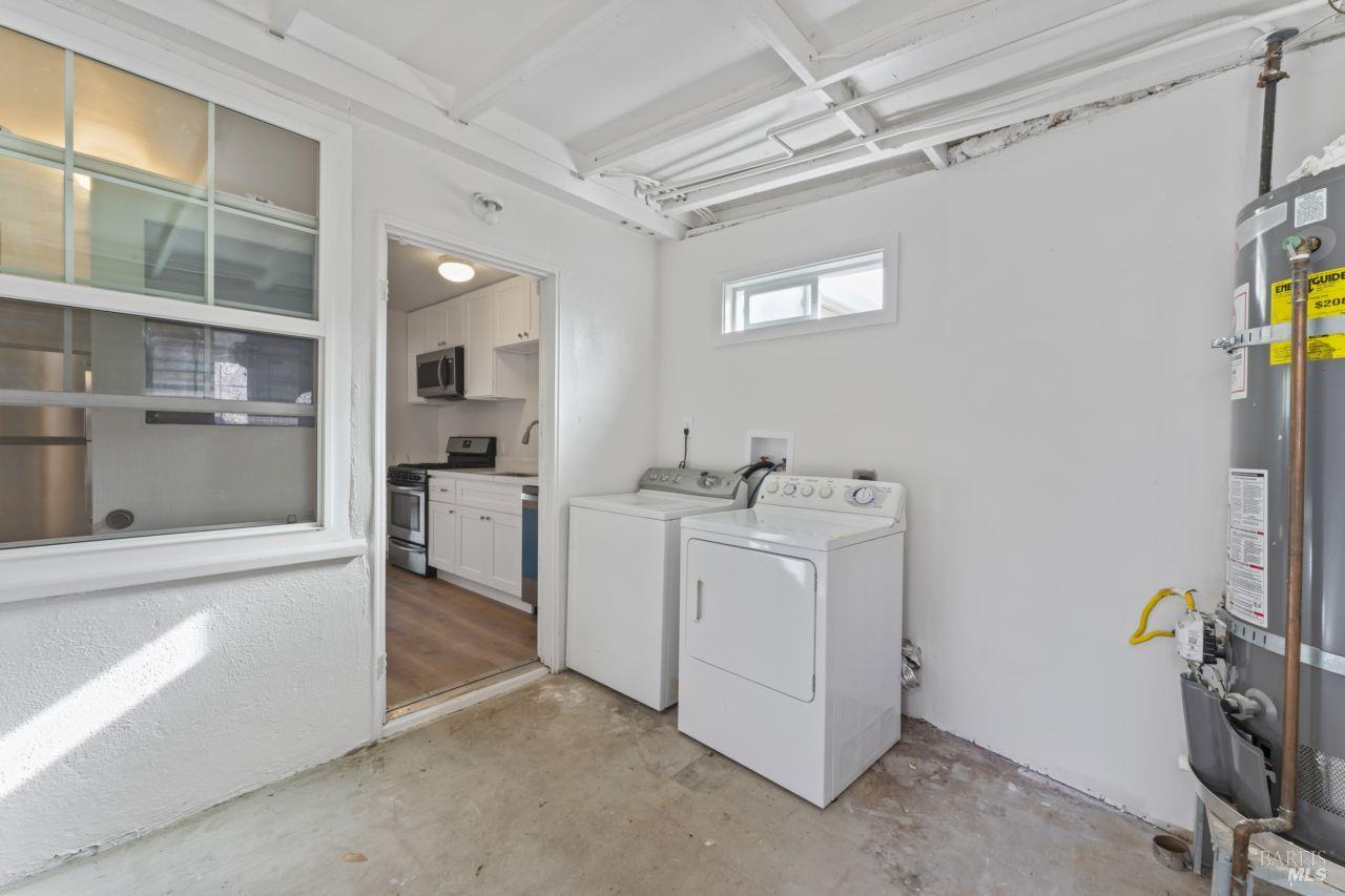 Detail Gallery Image 12 of 24 For 1295 Hemlock St, Napa,  CA 94559 - 3 Beds | 1 Baths