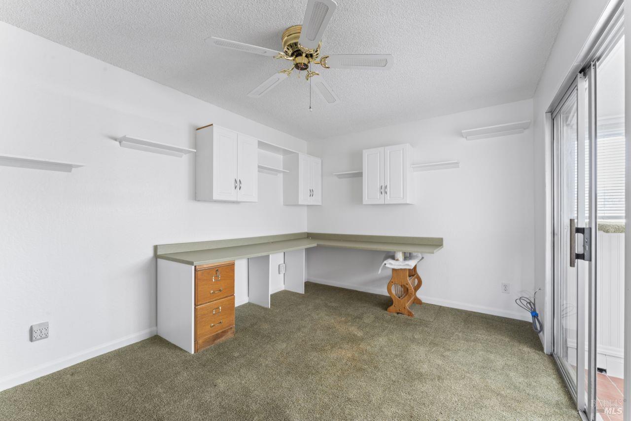 Detail Gallery Image 26 of 37 For 11 Creekwood Cir, Rohnert Park,  CA 94928 - 3 Beds | 2 Baths