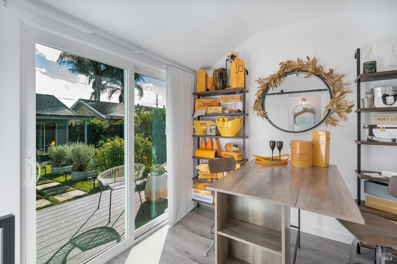 Detail Gallery Image 27 of 34 For 217 S Coombs St, Napa,  CA 94559 - 2 Beds | 1 Baths