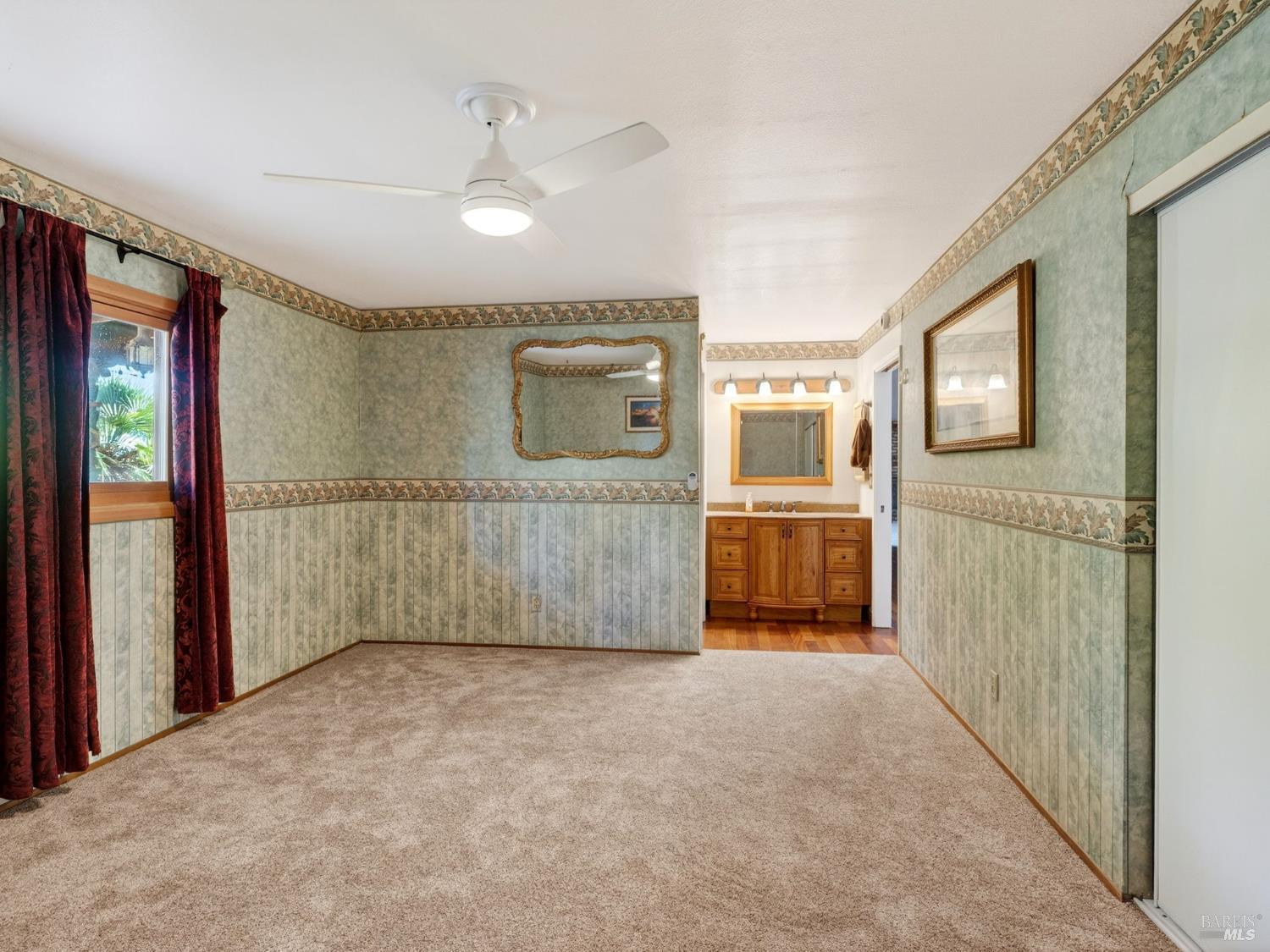 Detail Gallery Image 16 of 41 For 1010 Easum Dr, Napa,  CA 94558 - 3 Beds | 2 Baths