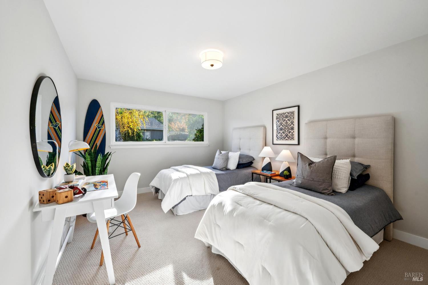 Detail Gallery Image 14 of 23 For 479 Calle De La Mesa Unkn, Novato,  CA 94949 - 4 Beds | 2 Baths