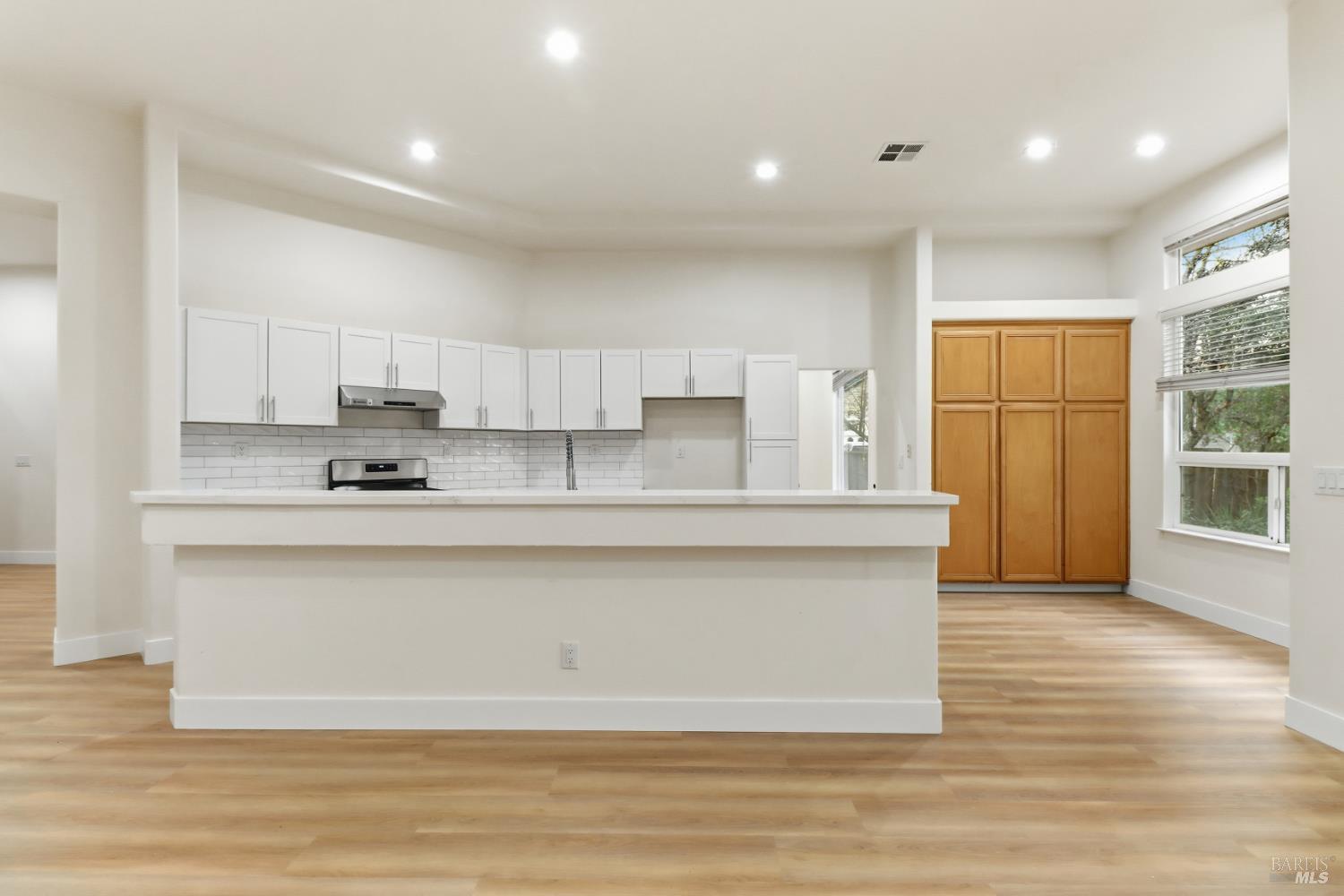 Detail Gallery Image 18 of 66 For 3650 Fullerton Ct, Fairfield,  CA 94533 - 4 Beds | 2/1 Baths