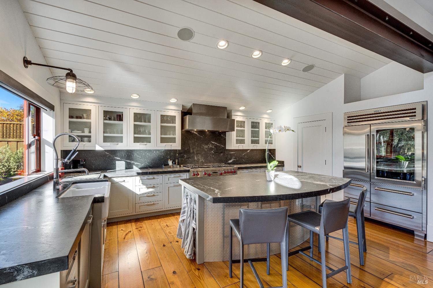 Detail Gallery Image 8 of 36 For 1467 Kearney St, Saint Helena,  CA 94574 - 4 Beds | 3/1 Baths