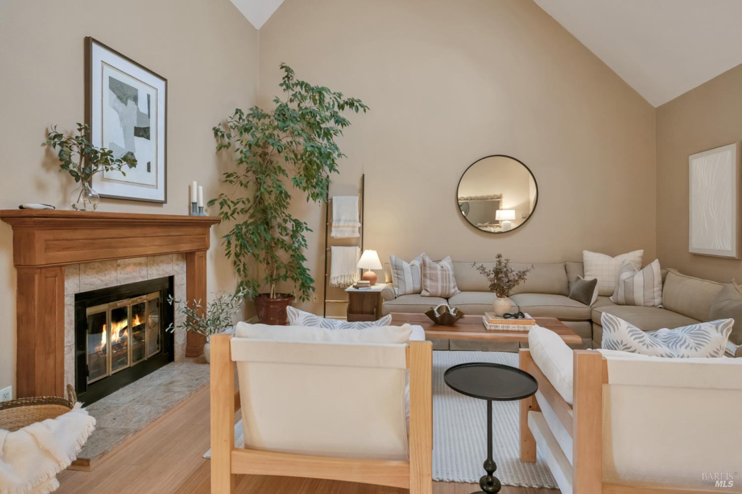 Detail Gallery Image 17 of 37 For 327 Buttercup Ct, Sonoma,  CA 95476 - 2 Beds | 2 Baths