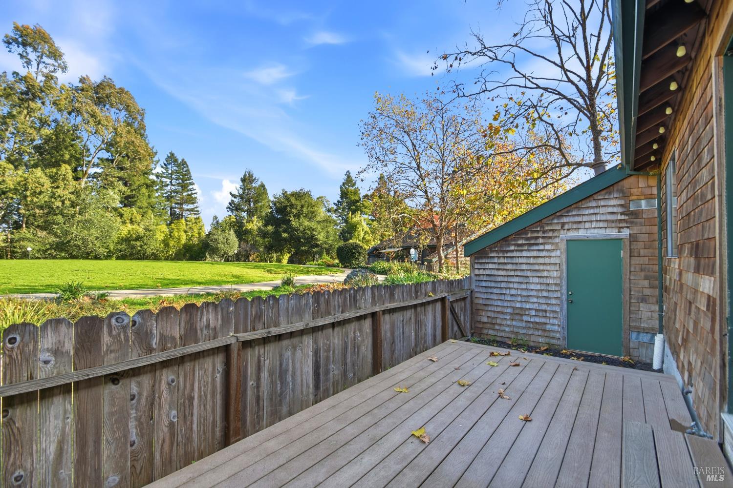 Detail Gallery Image 16 of 17 For 23 Pine Tree Cir, Cotati,  CA 94931 - 2 Beds | 1/1 Baths