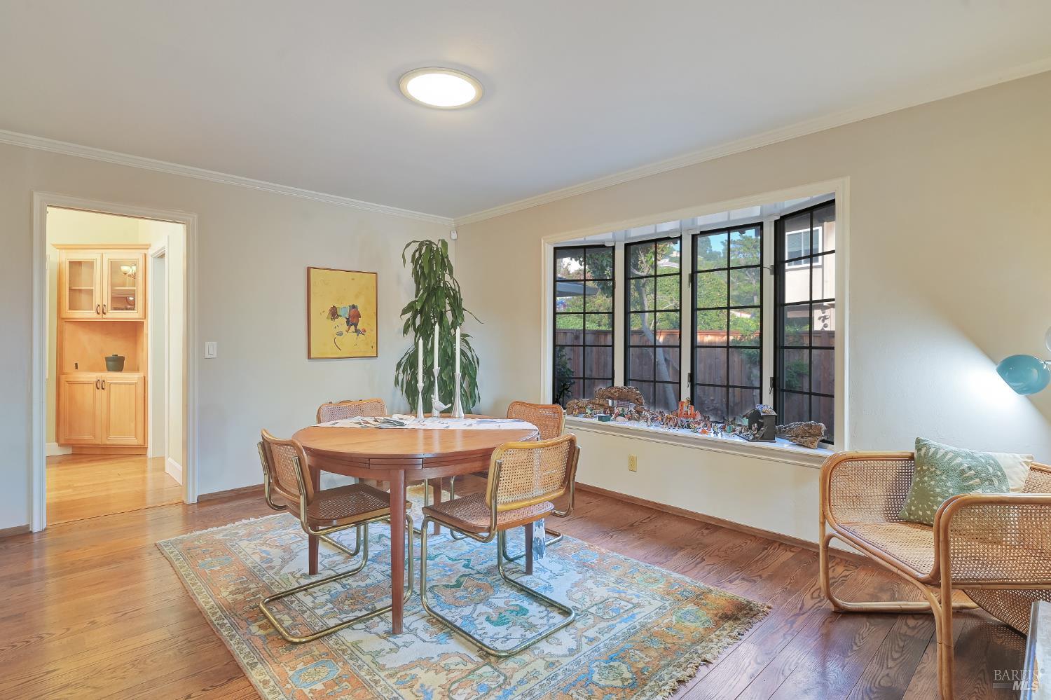 Detail Gallery Image 11 of 35 For 28 Bonnie Banks Way, San Rafael,  CA 94901 - 3 Beds | 2/1 Baths