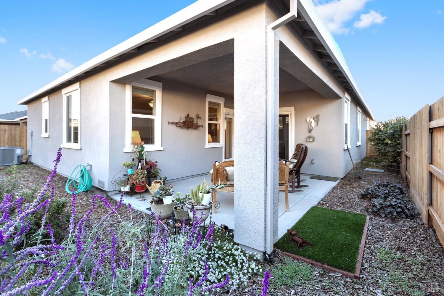 Detail Gallery Image 8 of 40 For 2080 Revival Ln, Rio Vista,  CA 94571 - 3 Beds | 2 Baths