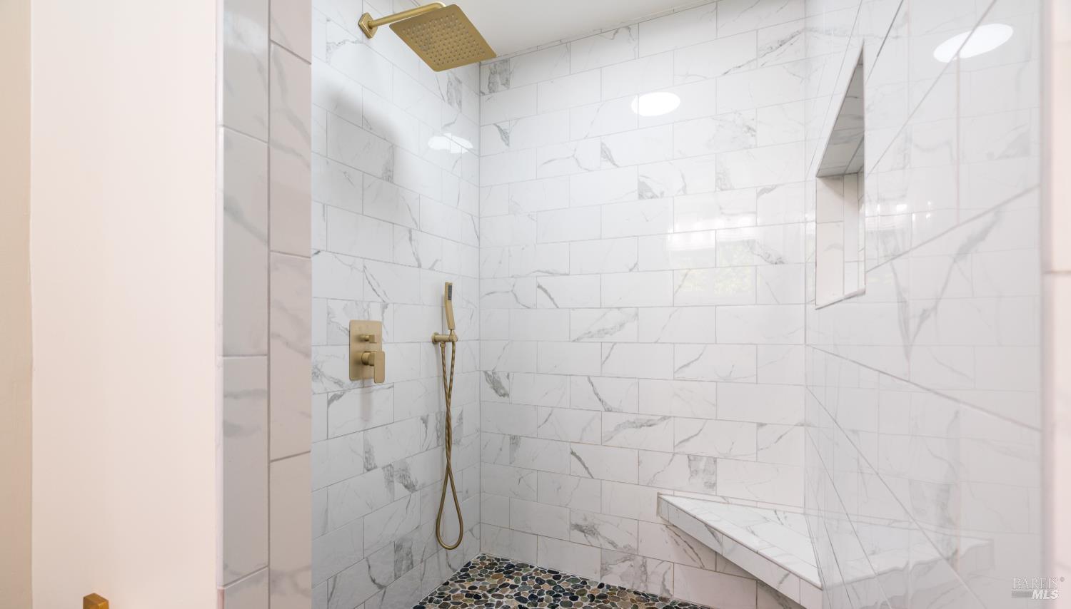 Detail Gallery Image 15 of 21 For 3347 Hermit Way, Santa Rosa,  CA 95405 - 3 Beds | 2 Baths