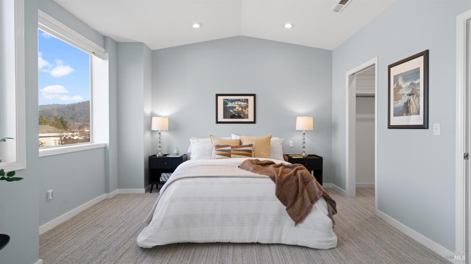 Detail Gallery Image 16 of 30 For 69 Gable Ct, San Rafael,  CA 94903 - 3 Beds | 2 Baths