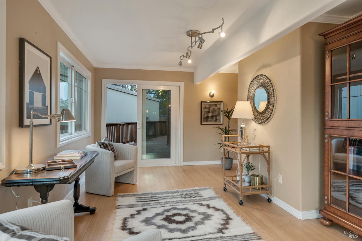 Detail Gallery Image 14 of 37 For 327 Buttercup Ct, Sonoma,  CA 95476 - 2 Beds | 2 Baths