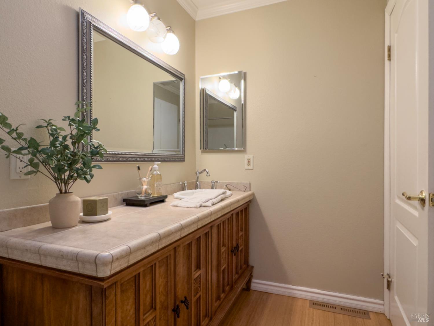 Detail Gallery Image 28 of 37 For 327 Buttercup Ct, Sonoma,  CA 95476 - 2 Beds | 2 Baths