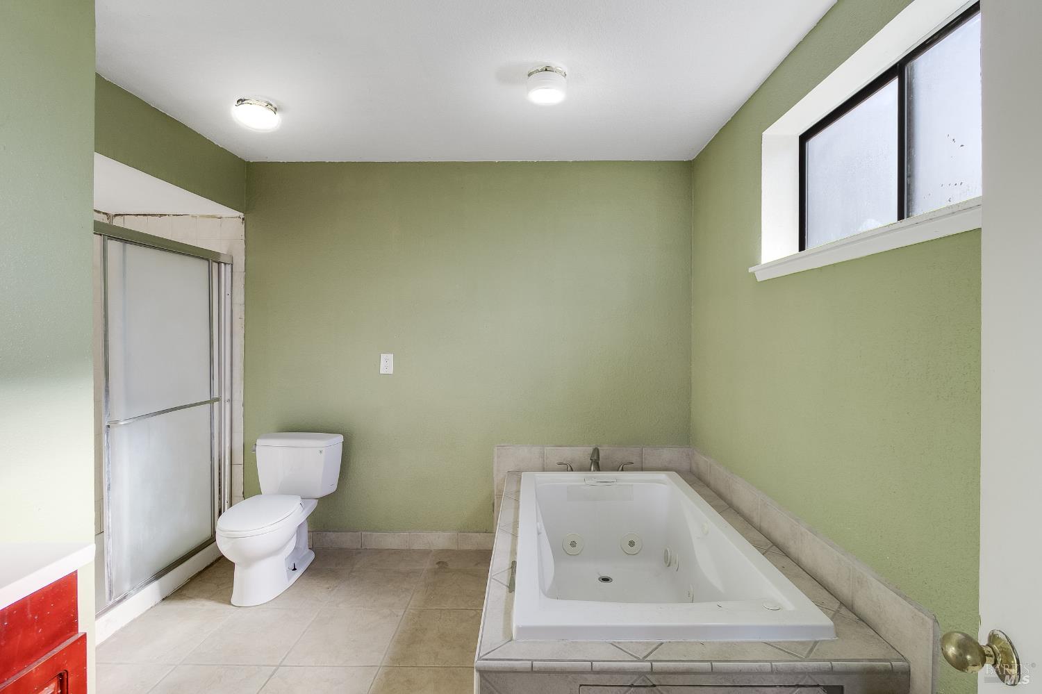 Detail Gallery Image 37 of 55 For 235 Toledo Ct, Vallejo,  CA 94591 - 5 Beds | 3/1 Baths