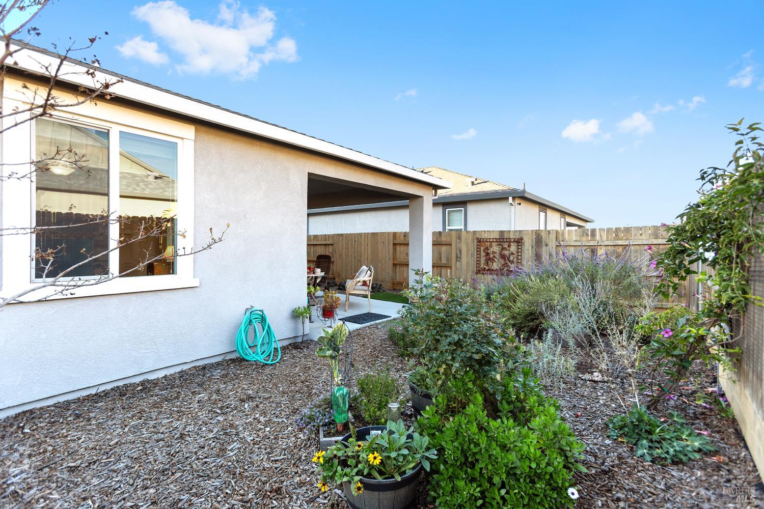 Detail Gallery Image 6 of 40 For 2080 Revival Ln, Rio Vista,  CA 94571 - 3 Beds | 2 Baths