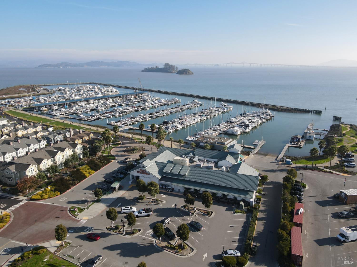 Detail Gallery Image 32 of 35 For 28 Bonnie Banks Way, San Rafael,  CA 94901 - 3 Beds | 2/1 Baths