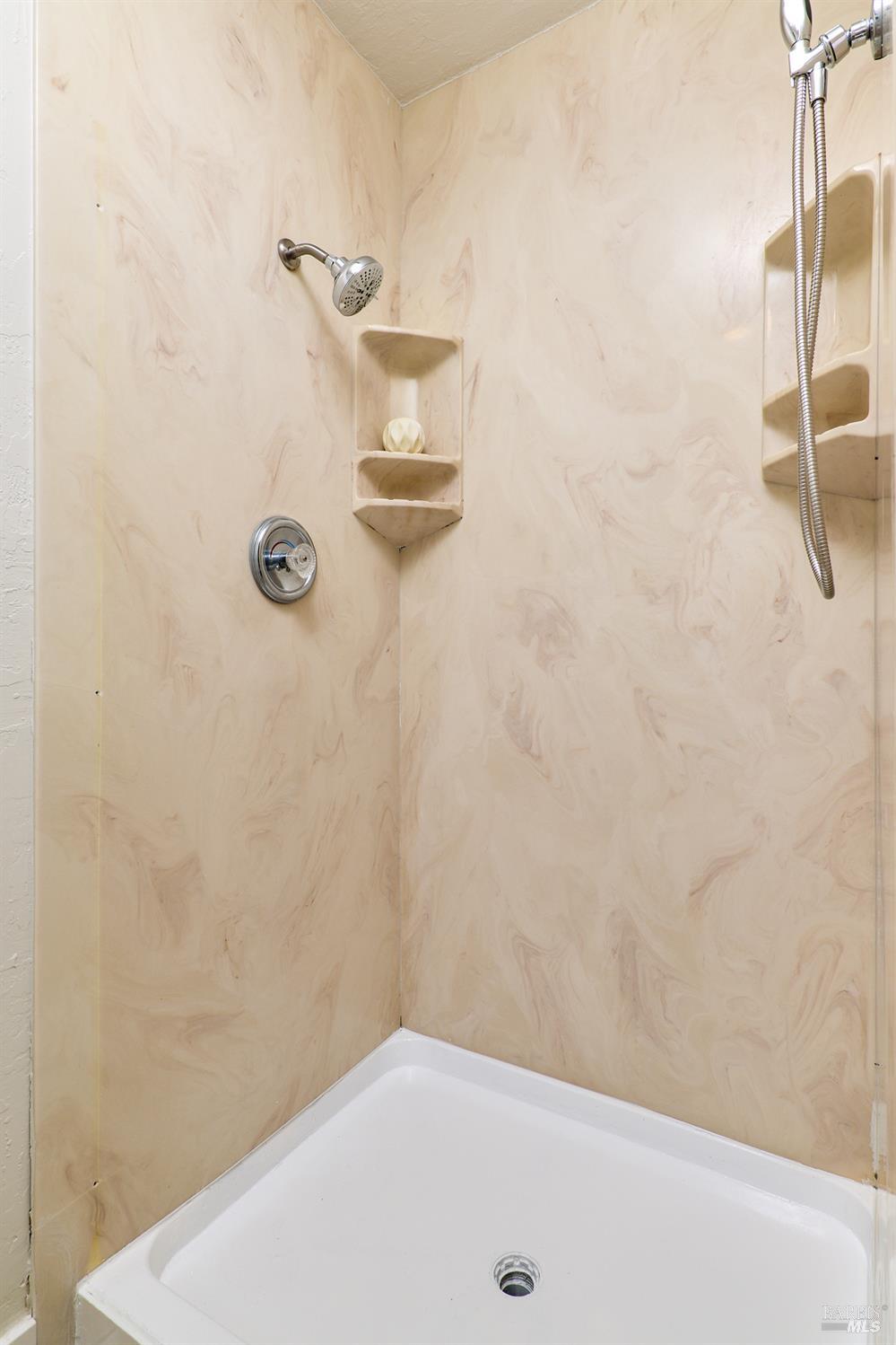 Detail Gallery Image 16 of 21 For 1745 San Jose Dr, Antioch,  CA 94509 - 3 Beds | 2 Baths