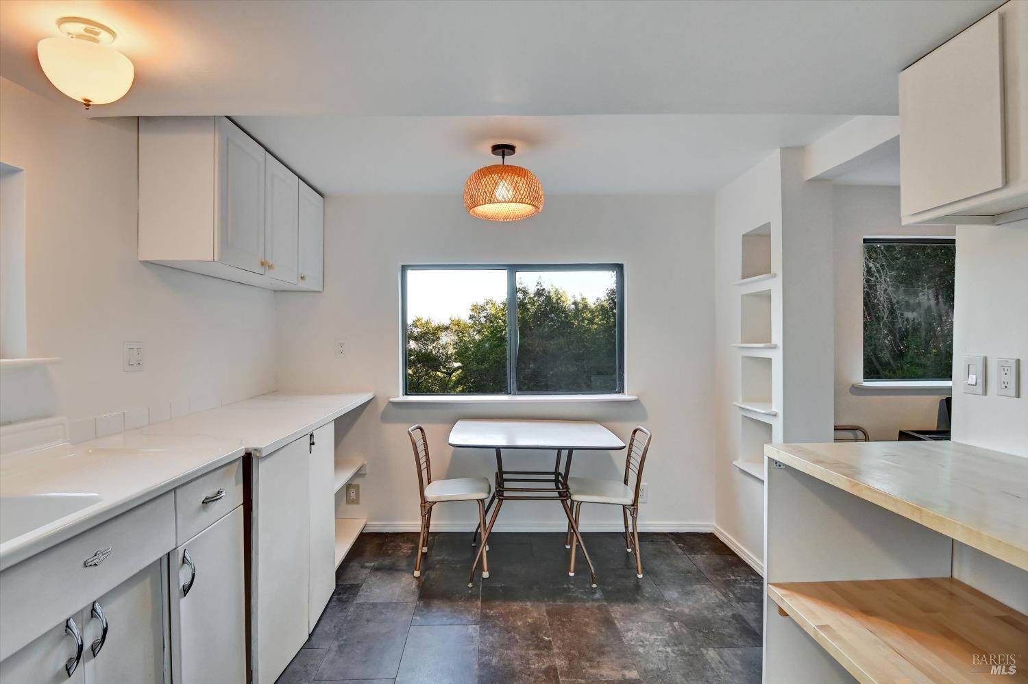 Detail Gallery Image 34 of 49 For 51 Berry Trl, Fairfax,  CA 94930 - 3 Beds | 2 Baths