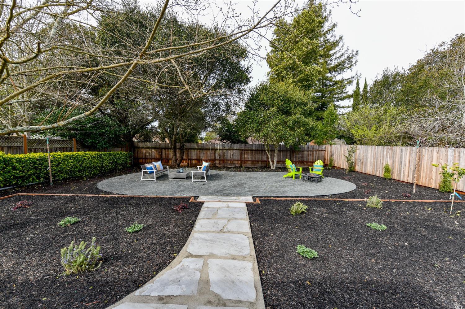 Detail Gallery Image 7 of 37 For 1509 Banks Ave, Napa,  CA 94559 - 3 Beds | 1 Baths