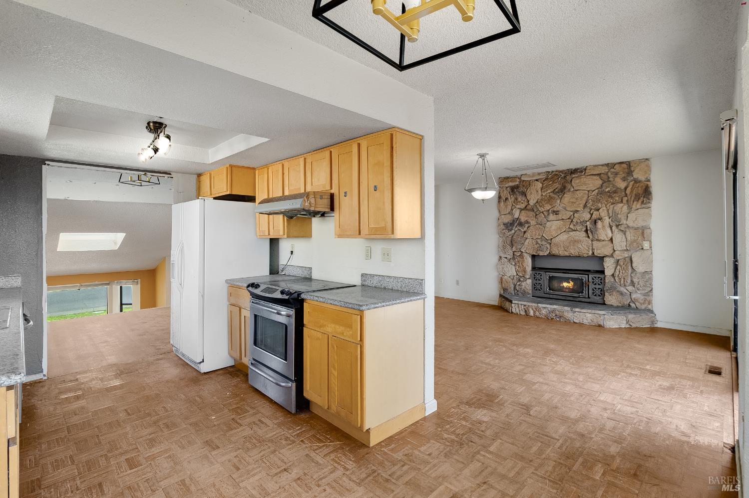 Detail Gallery Image 27 of 55 For 235 Toledo Ct, Vallejo,  CA 94591 - 5 Beds | 3/1 Baths