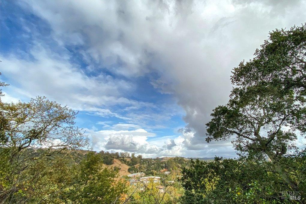 Detail Gallery Image 41 of 49 For 51 Berry Trl, Fairfax,  CA 94930 - 3 Beds | 2 Baths