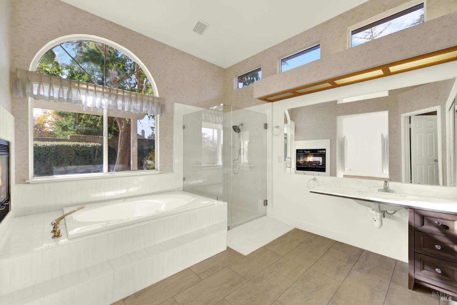 Detail Gallery Image 53 of 98 For 518 Canyon Oak Dr, Vacaville,  CA 95688 - 3 Beds | 2/1 Baths